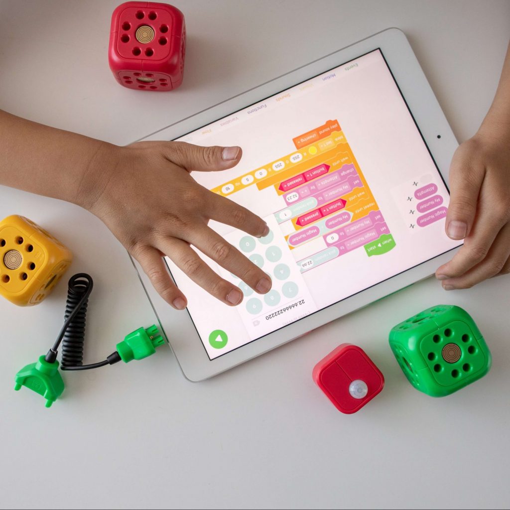 Fundación INnovación Bankinter cómo la tecnología afecta al cerebro de los niños