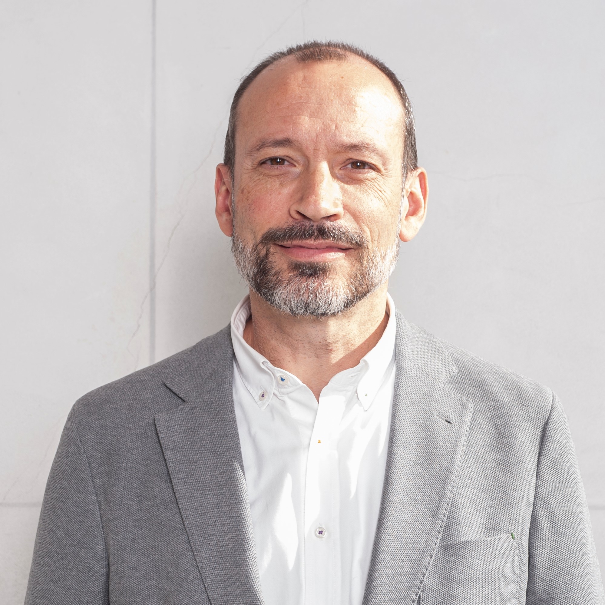 Javier Lázaro