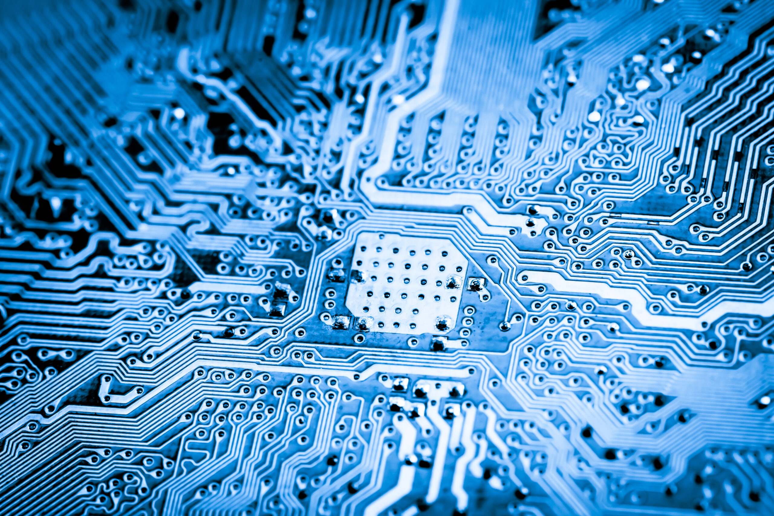 Smart defense: by land, sea, air... And chip