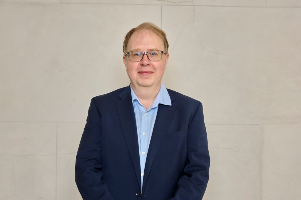 Douglas Robinson