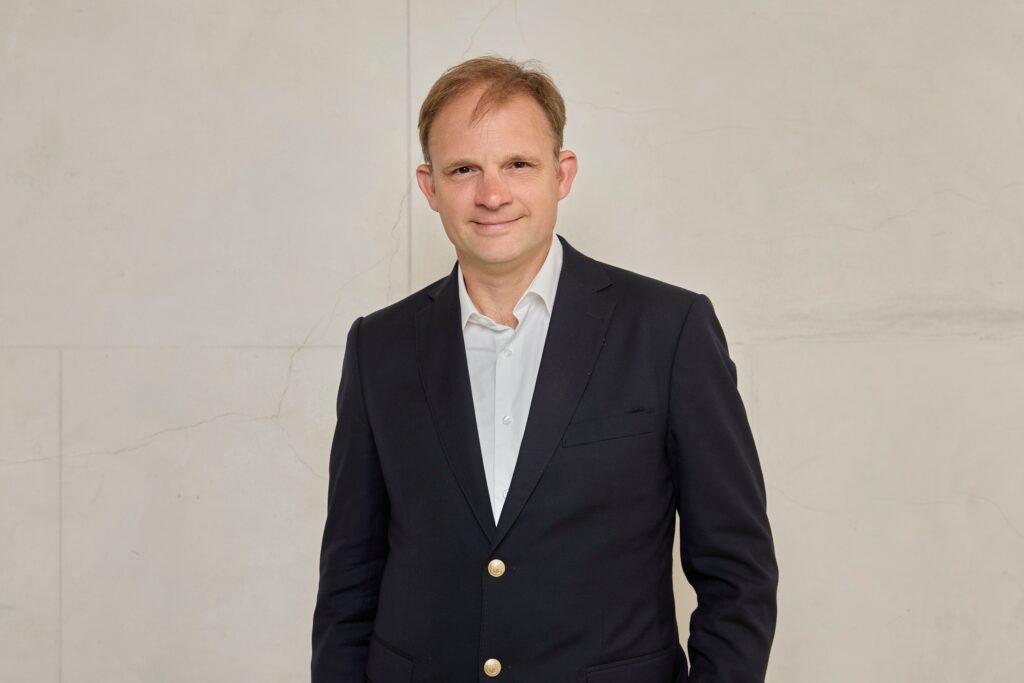 Mark Warne